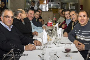 Cena en AECRosario festejando el Día dle Periodista